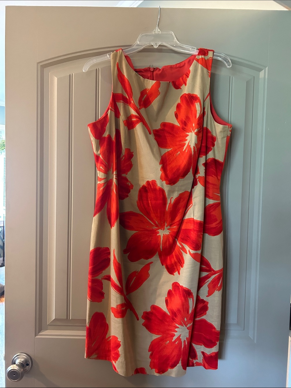 Jones New York Red Floral Midi Shift Dress on Cream